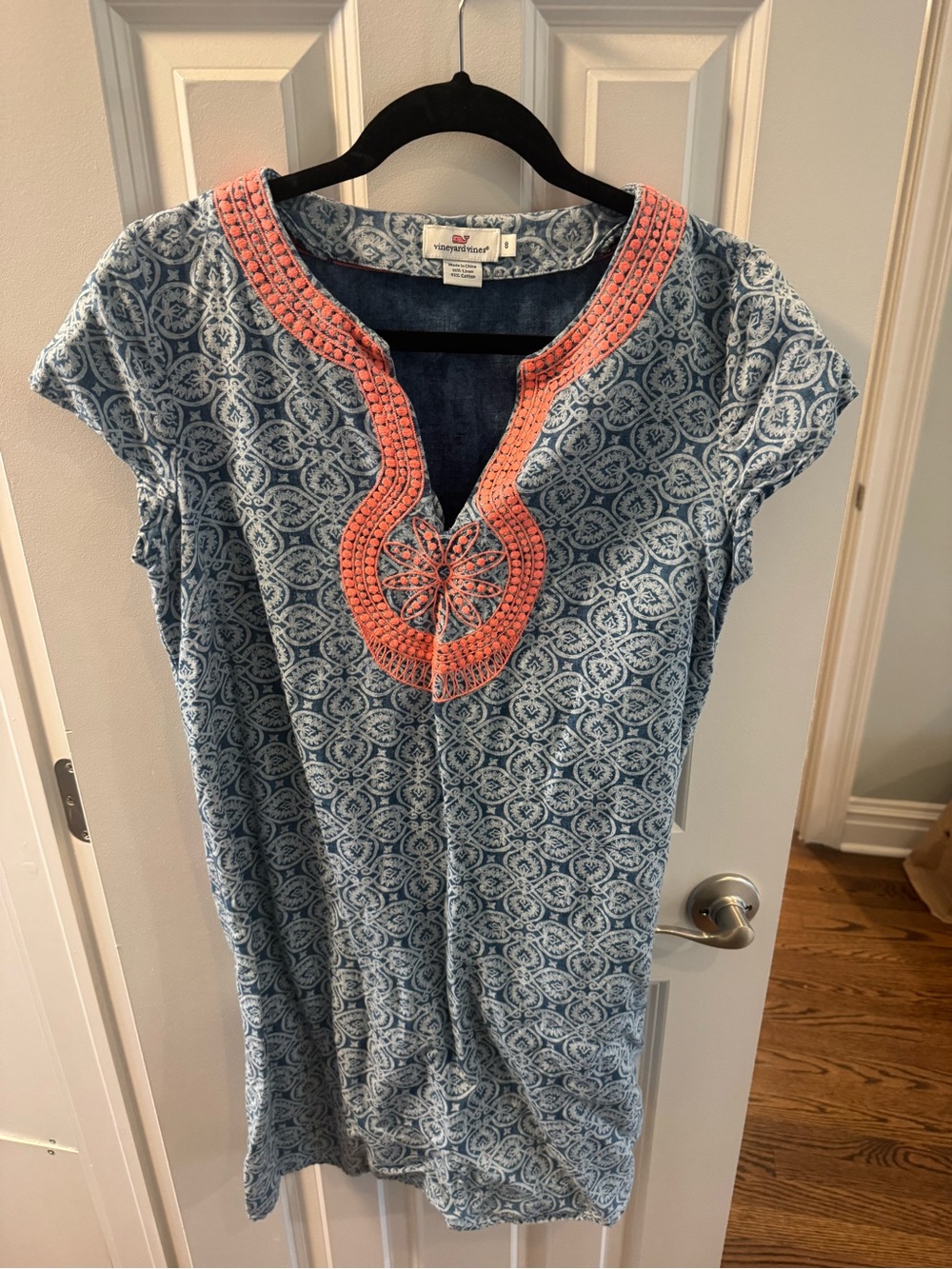 Vineyard Vines Blue Patterned Cotton dress with Coral Trim
